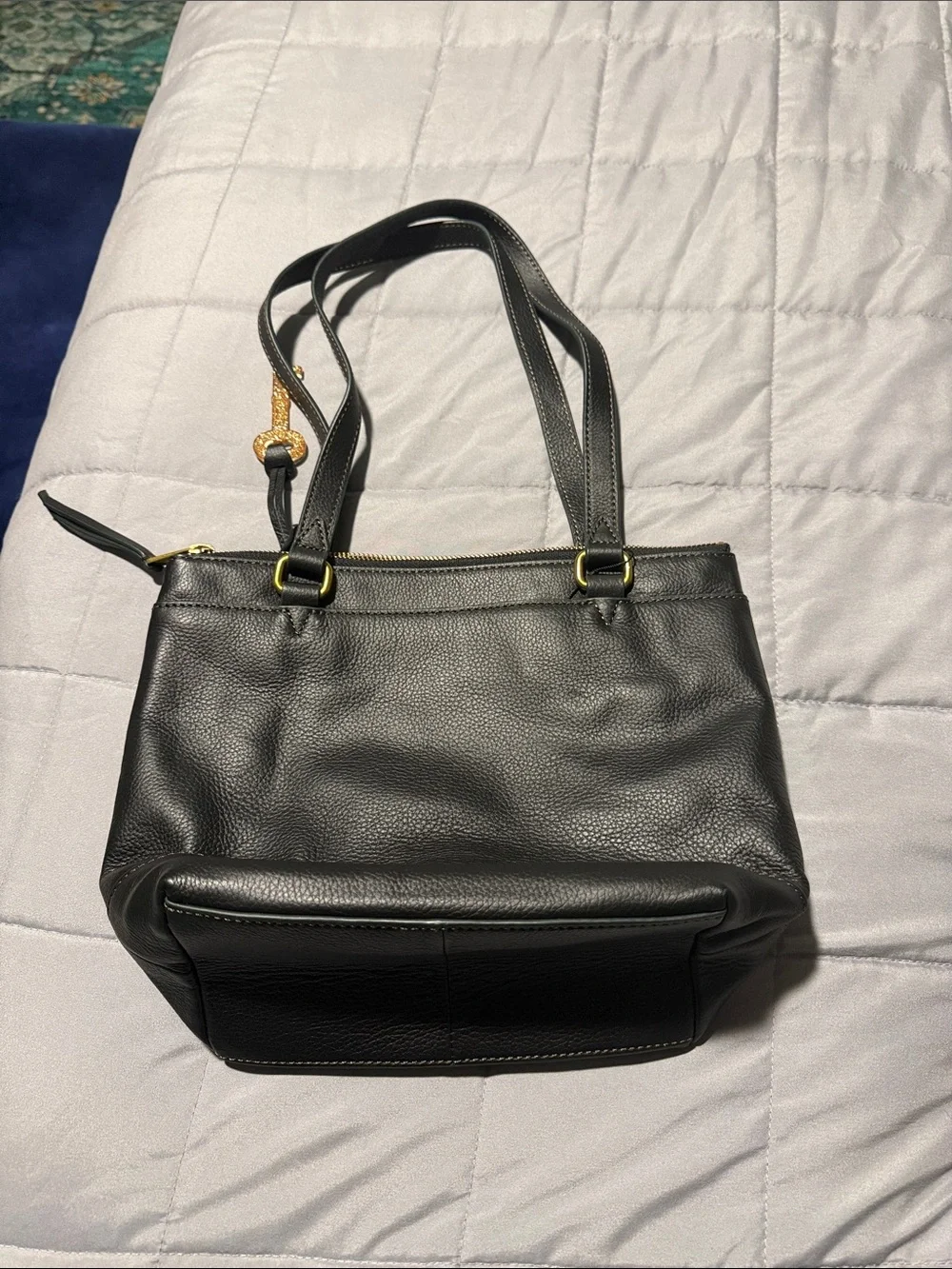 Fossil Black Pebbled Leather Shoulder Bag with Gold Hardware